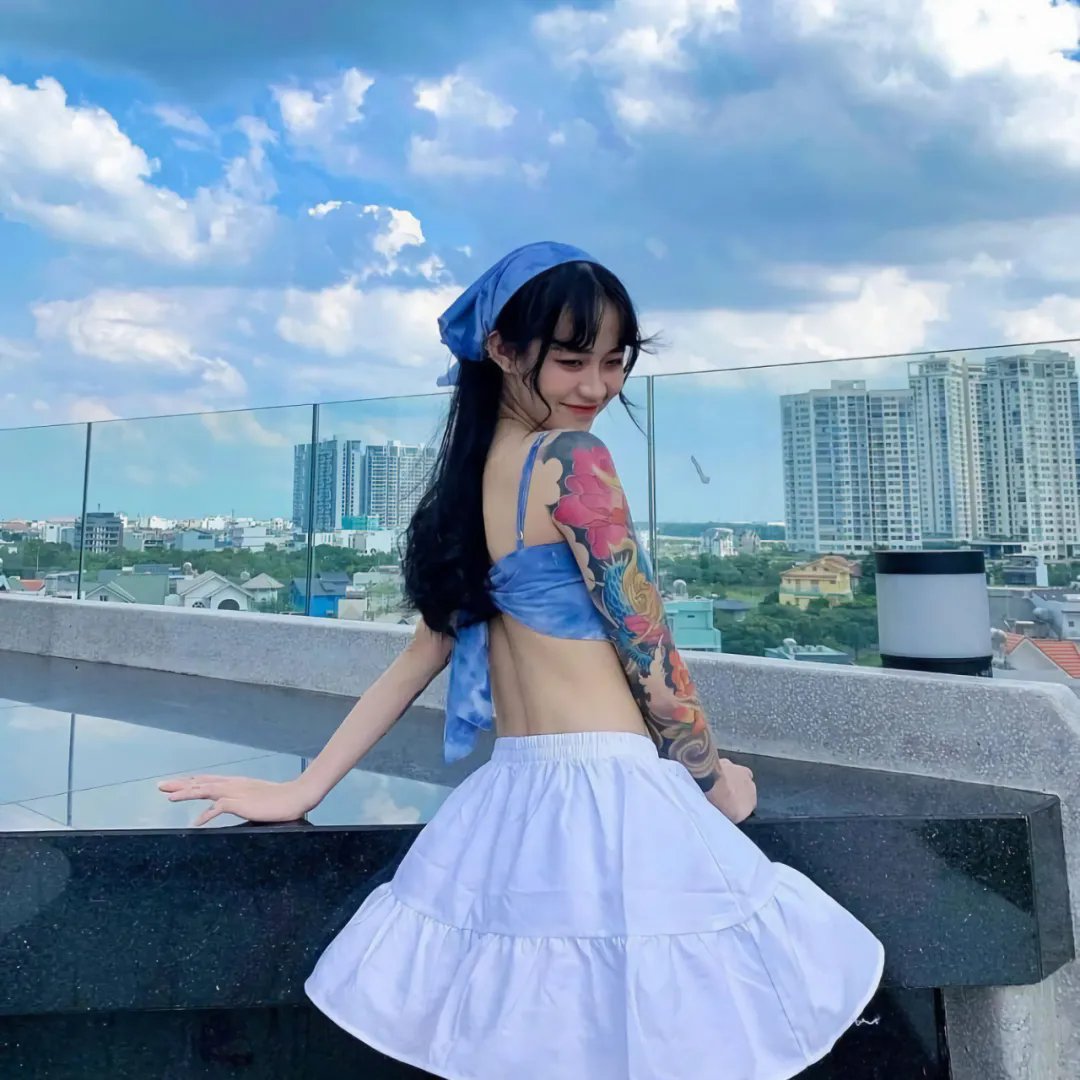 满床春色